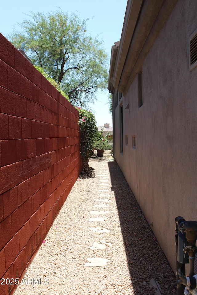 34464 N 68th Way, Scottsdale, AZ 85266 - view of side of property