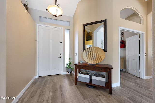 26647 N 43rd St N, Cave Creek, AZ 85331 - foyer with wood finished floors and lofted ceiling