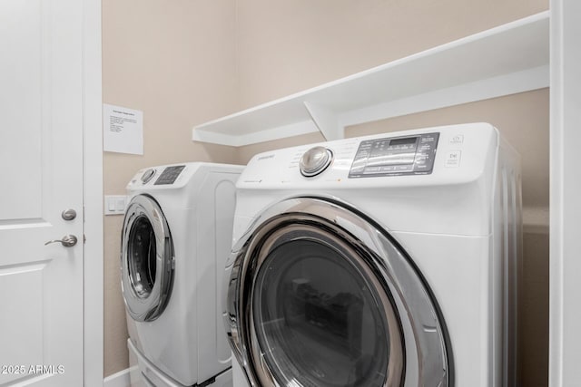 7630 E Knoll St, Mesa, AZ 85207 - laundry room featuring laundry area and washer and dryer