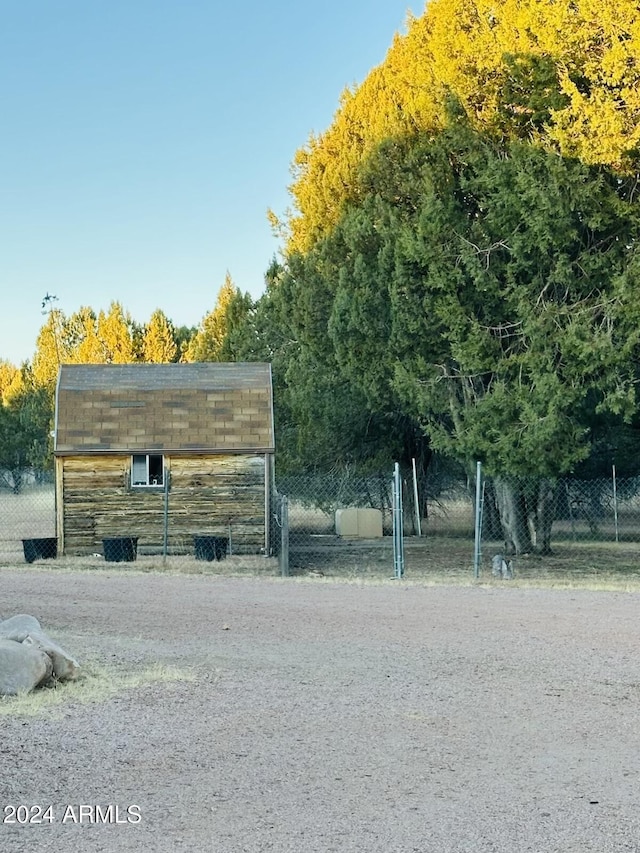 view of outdoor structure