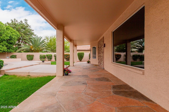4010 N 156th Ln, Goodyear, AZ 85395 - view of patio featuring a fenced backyard