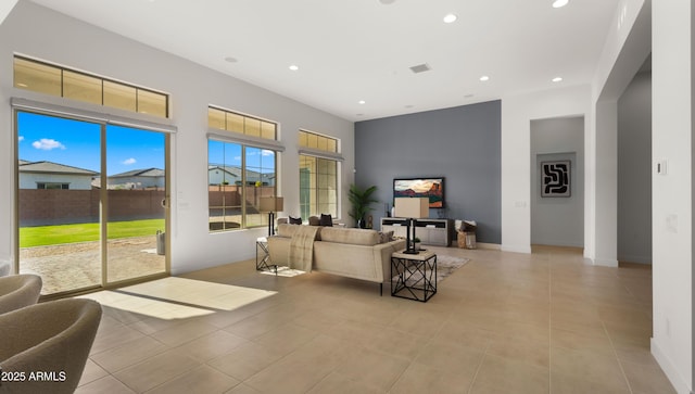27908 N 38th Dr, Phoenix, AZ 85083 - living area with recessed lighting, visible vents, baseboards, and light tile patterned flooring