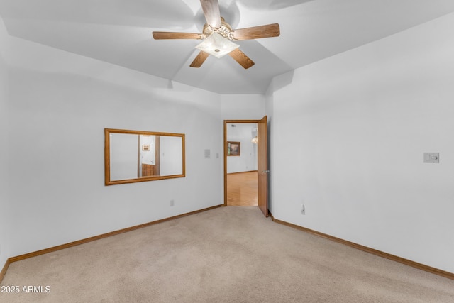 8604 S Oak St, Tempe, AZ 85284 - unfurnished room featuring carpet floors and a ceiling fan