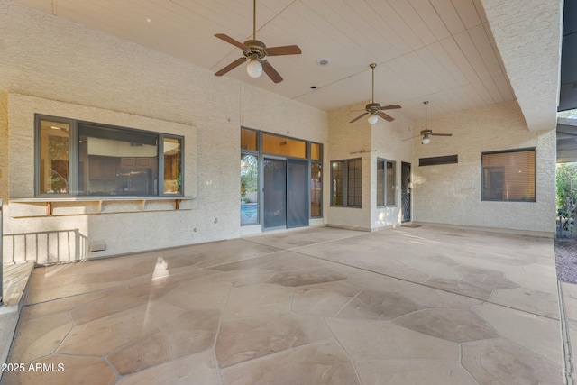 8604 S Oak St, Tempe, AZ 85284 - view of patio / terrace featuring a ceiling fan