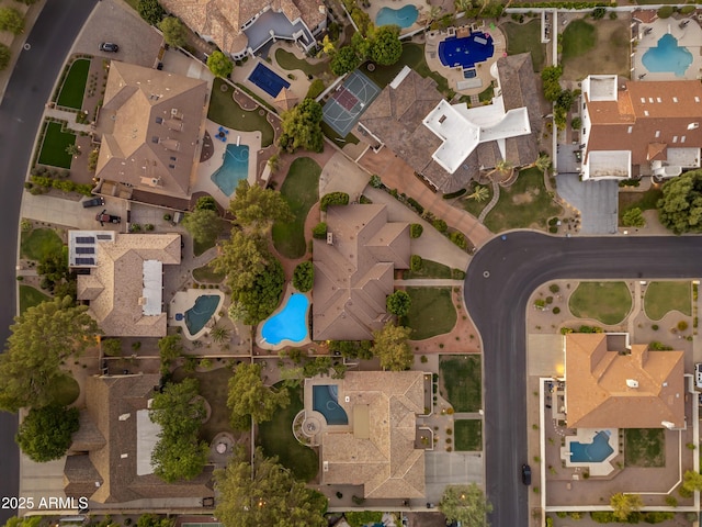 8604 S Oak St, Tempe, AZ 85284 - view of property location featuring a pool area