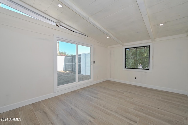6312 N 13th St, Phoenix, AZ 85014 - empty room featuring healthy amount of natural light, light wood-style floors, baseboards, and recessed lighting