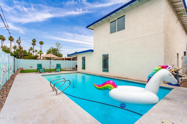 3038 E Avalon Dr, Phoenix, AZ 85016 - view of pool featuring a fenced backyard and a patio
