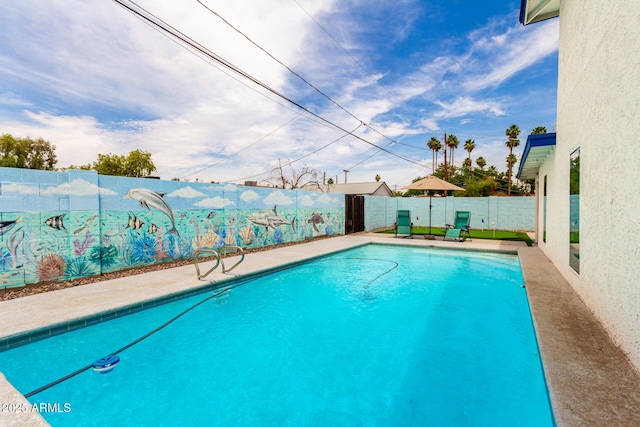 3038 E Avalon Dr, Phoenix, AZ 85016 - view of pool featuring a fenced backyard