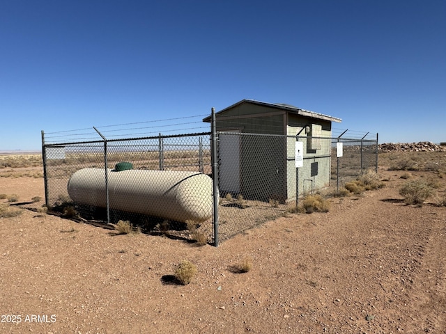 view of outdoor structure