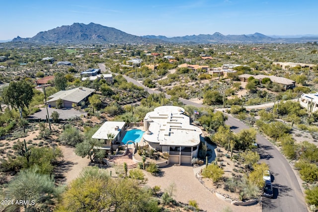 drone / aerial view featuring a mountain view