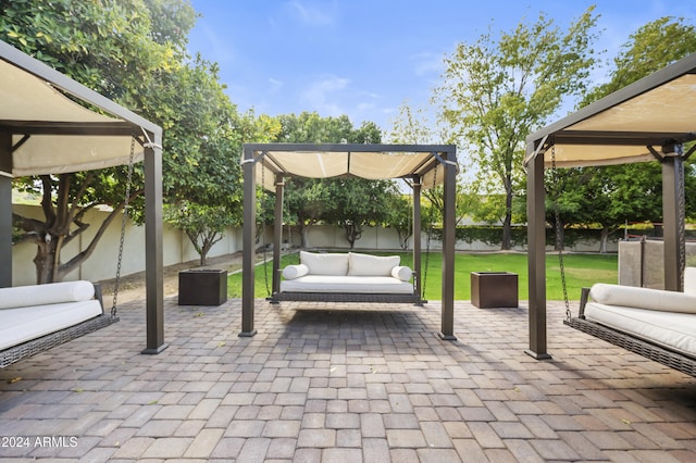 view of patio / terrace with outdoor lounge area