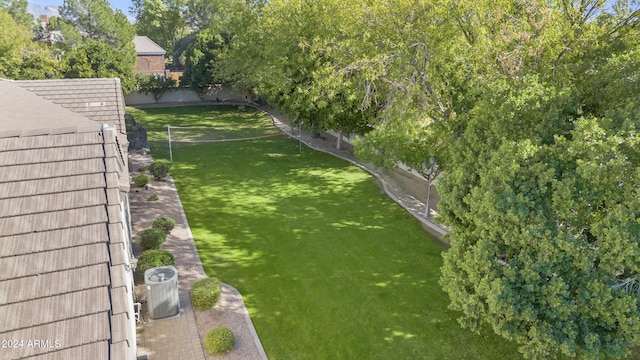 view of yard featuring central AC