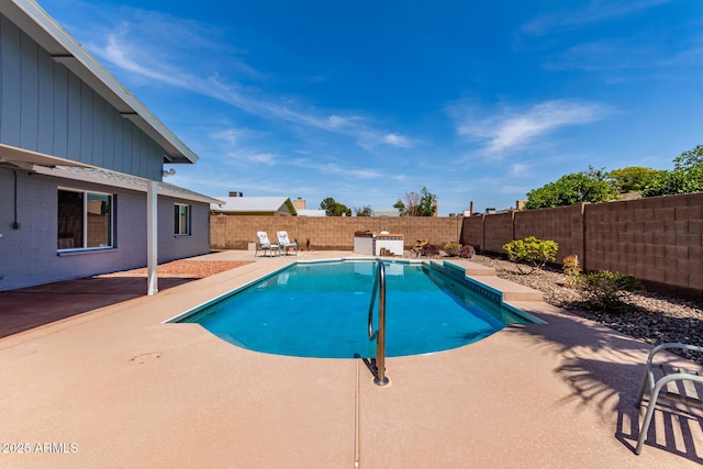 5721 W Palo Verde Ave, Glendale, AZ 85302 - view of pool with a patio area and a fenced backyard