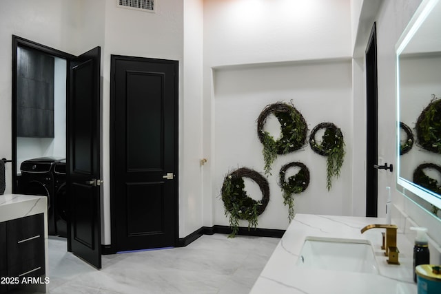 full bath featuring visible vents and vanity