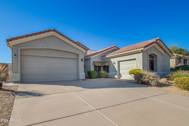 view of front facade with a garage