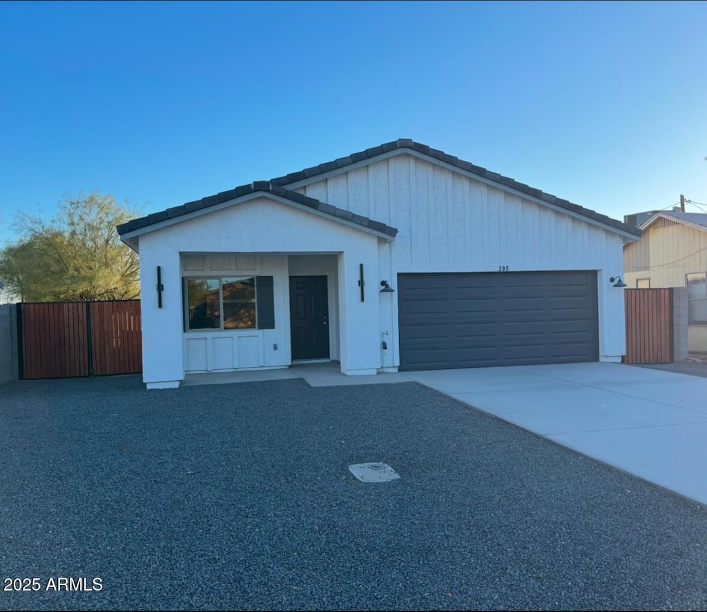 view of front of house featuring a garage