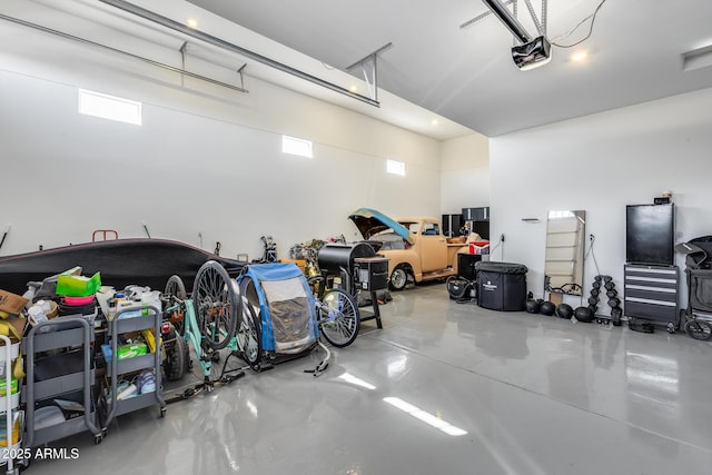 7694 W Desert Spoon Dr, Peoria, AZ 85383 - garage with a garage door opener