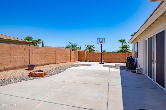 view of patio with a fenced backyard