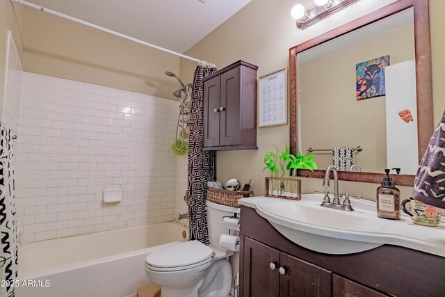 8111 W Wacker Rd Unit 62, Peoria, AZ 85381 - full bath with toilet, vanity, and shower / bath combo