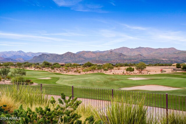 view of mountain feature with view of golf course