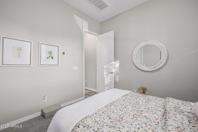 bedroom featuring carpet flooring