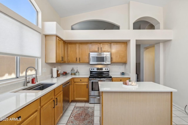 4918 W Wahalla Ln, Glendale, AZ 85308 - kitchen featuring stainless steel appliances, light tile patterned floors, and light countertops