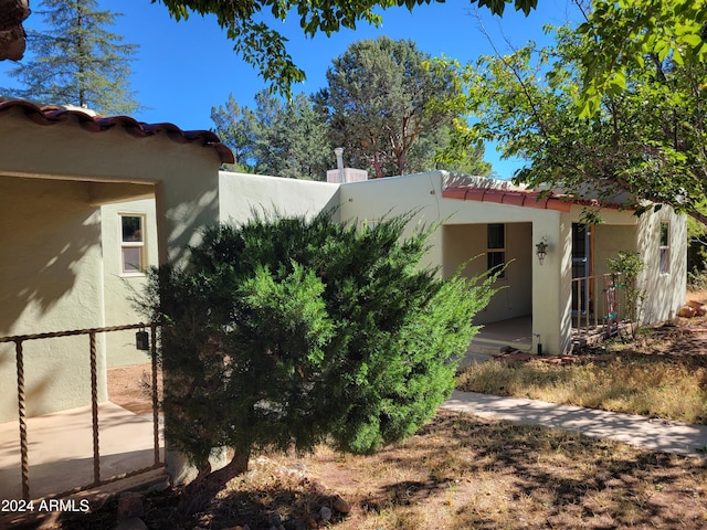 view of property exterior