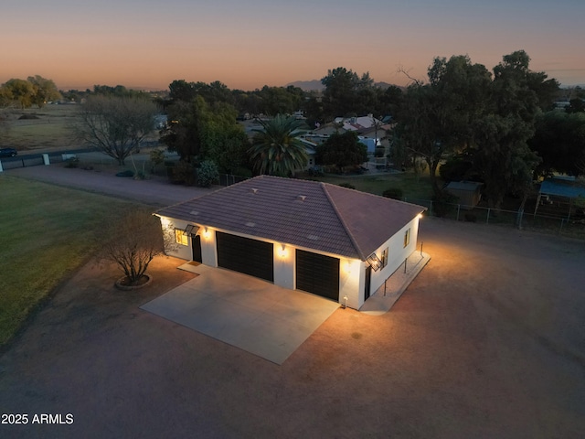 view of aerial view at dusk