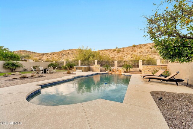 15413 S 31st Pl, Phoenix, AZ 85048 - view of pool with a fenced backyard, a fenced in pool, a mountain view, and a patio area
