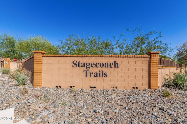 1940 W Expressman St, Apache Junction, AZ 85120 - view of community sign