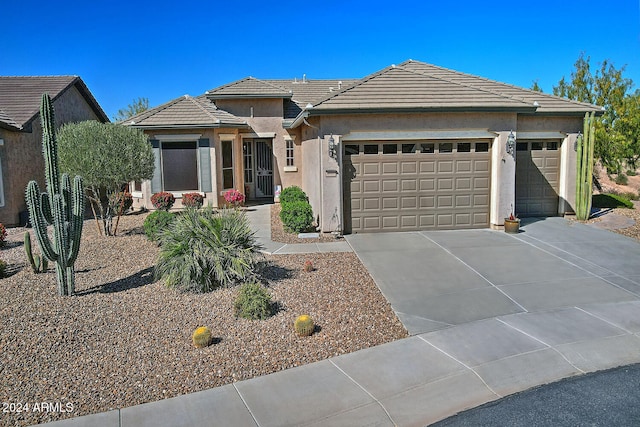 prairie-style house with a garage