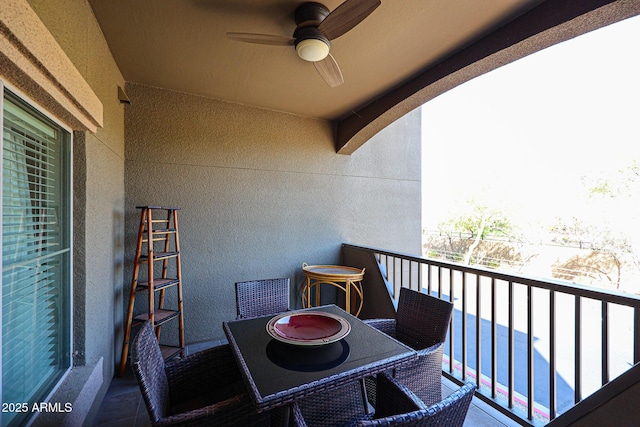 balcony with ceiling fan