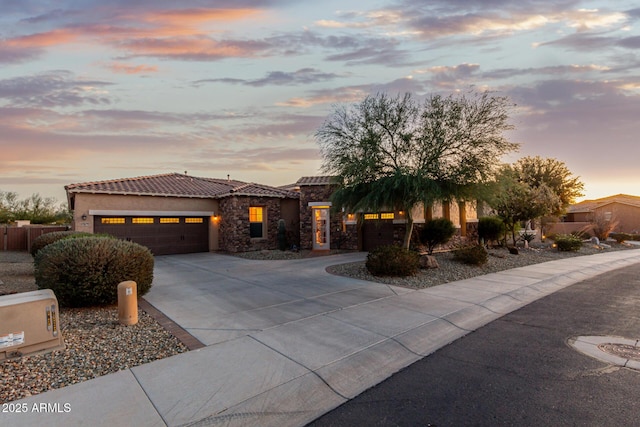 view of front facade featuring a garage