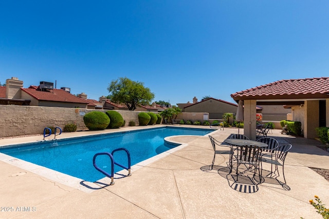 2059 E Brown Rd Unit 35, Mesa, AZ 85213 - view of pool featuring a patio area
