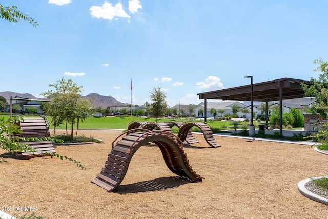 view of home's community with a mountain view