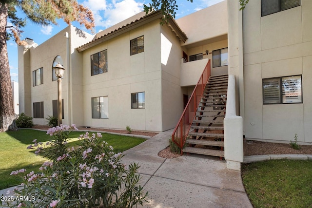 750 E Northern Ave Unit 2143, Phoenix, AZ 85020 - view of property featuring stairs