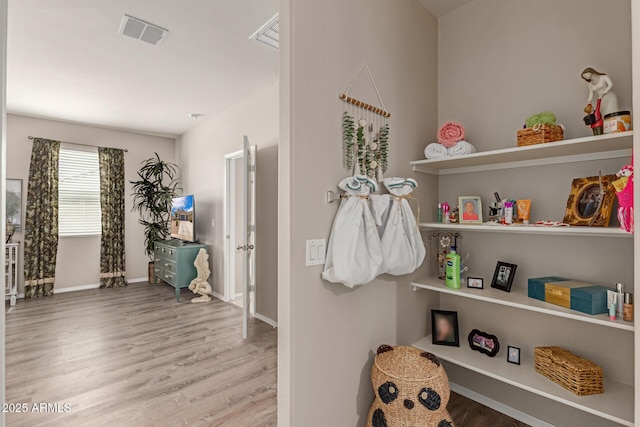 9429 E Grapefruit Dr, Florence, AZ 85132 - detailed view of wood finished floors and baseboards