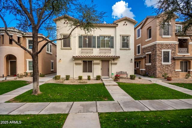 view of front of house with a front yard