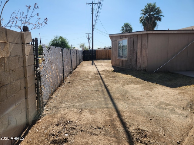 6017 W Colter St, Glendale, AZ 85301 - view of yard