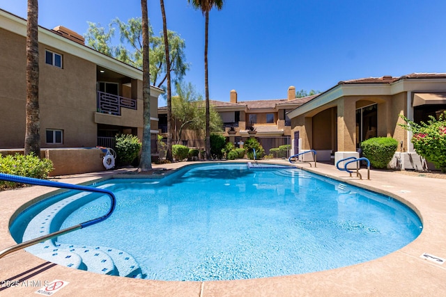 1411 E Orangewood Ave Unit 233, Phoenix, AZ 85020 - view of community pool