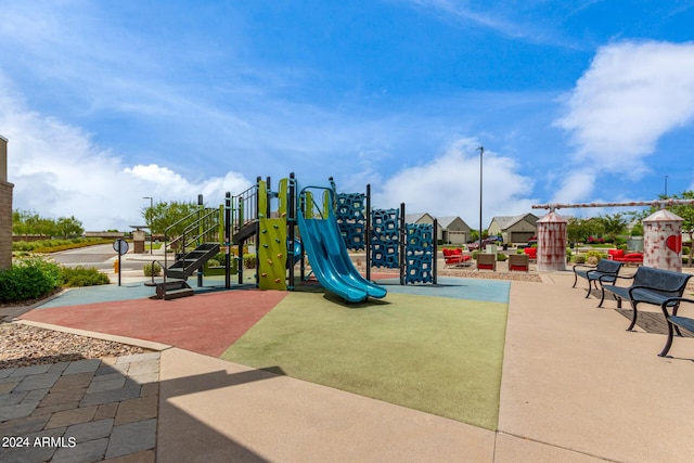 1557 E Flower St, Gilbert, AZ 85298 - view of community play area