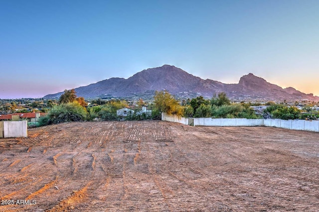 Listing photo 3 for 5719 E Indian Bend Rd -, Unit Paradise Valley AZ 85253