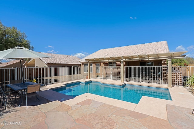 5049 E Duane Ln, Cave Creek, AZ 85331 - view of pool featuring fence, a patio area, and a fenced in pool