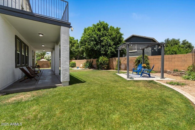 3784 E Washington Ct, Gilbert, AZ 85234 - view of yard featuring a patio and a pergola