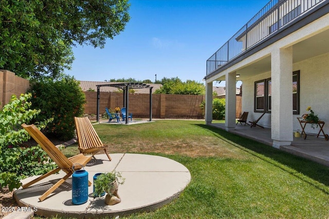 3784 E Washington Ct, Gilbert, AZ 85234 - view of yard with a patio area, a pergola, and a balcony