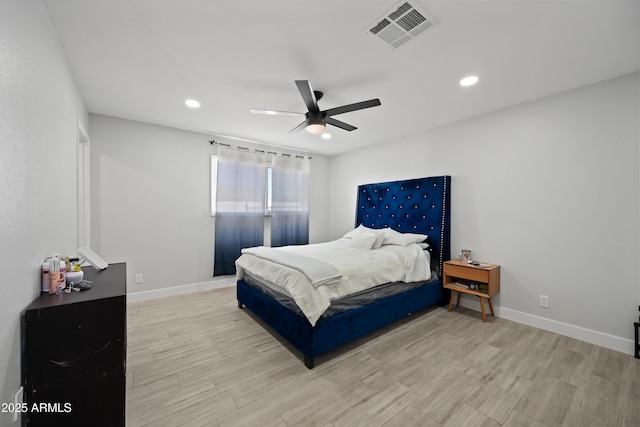 bedroom featuring ceiling fan