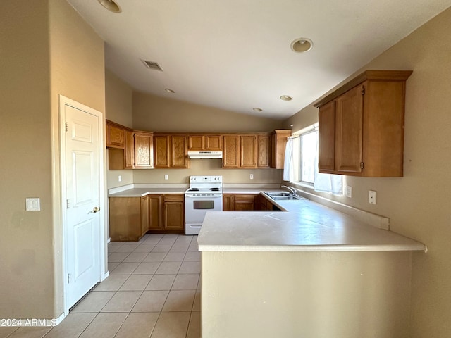 kitchen with kitchen peninsula, light tile patterned floors, lofted ceiling, electric range, and sink