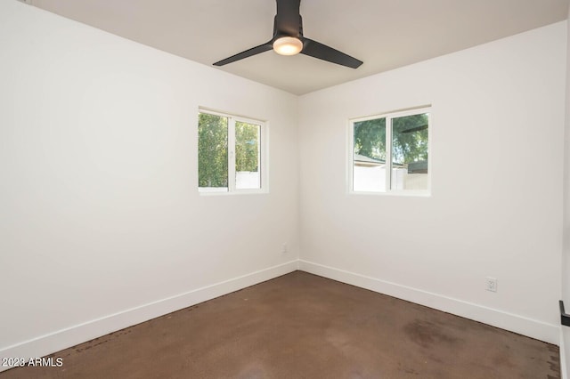 empty room with ceiling fan