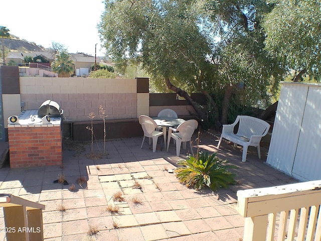 211 W Kiser St, Superior, AZ 85173 - view of patio with exterior kitchen