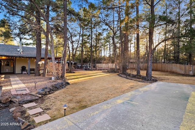 view of yard with fence